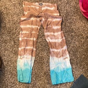 Colorful light pants